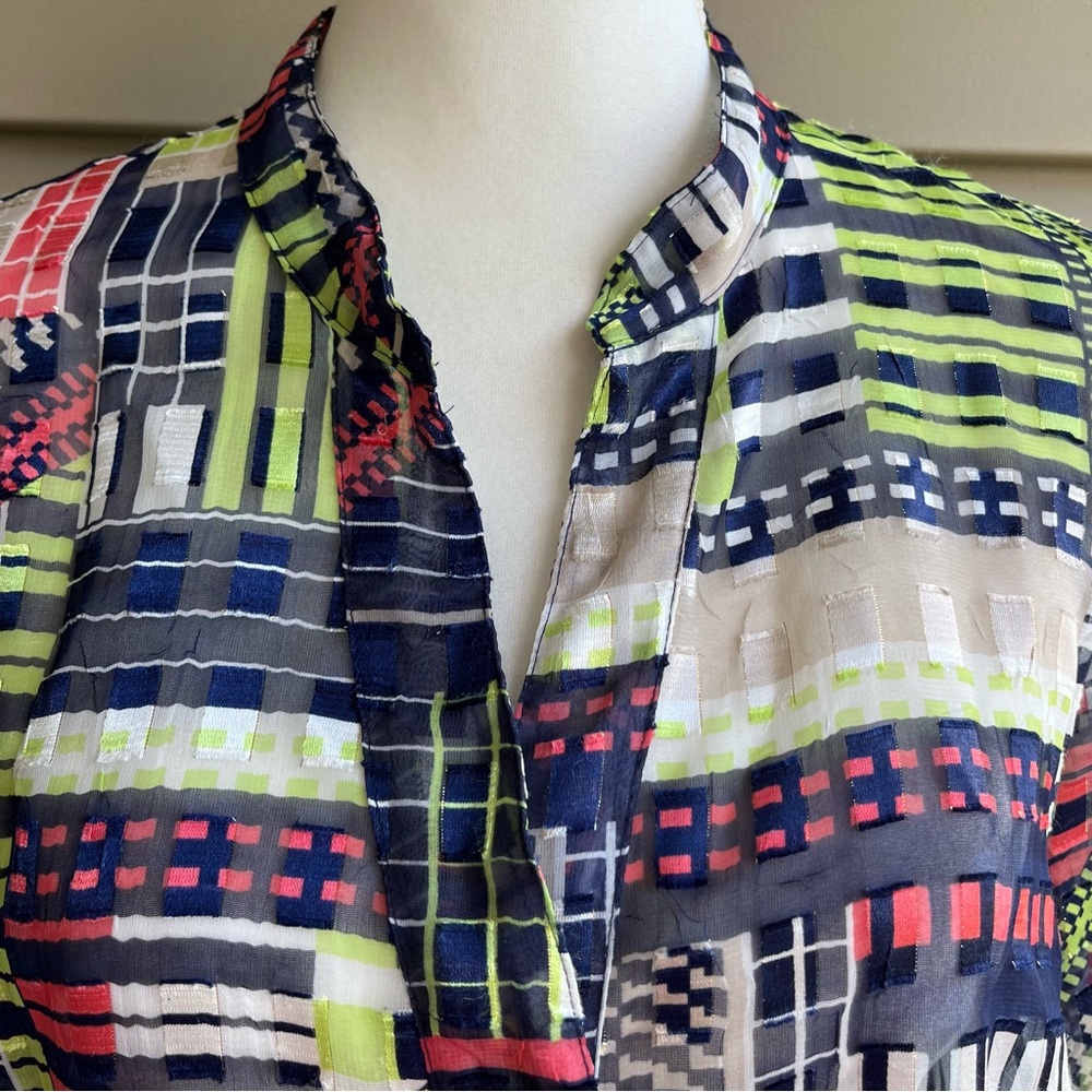 •Ruby Rd• Button-Down Sheer Geometric Blouse - Size 14 - Picture 3 of 9
